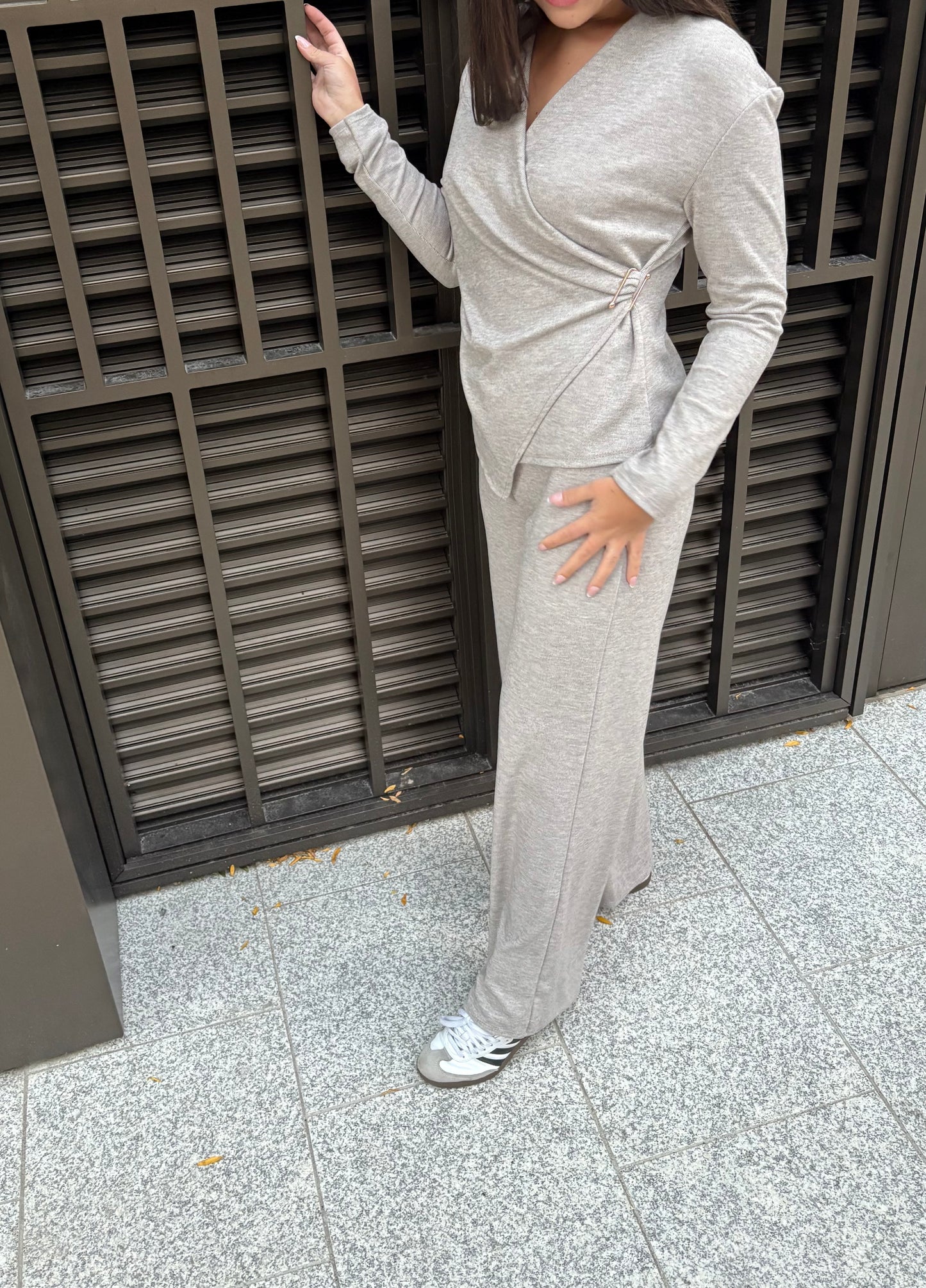 Ensemble confort beige Haut Boucle dorée & Pantalon