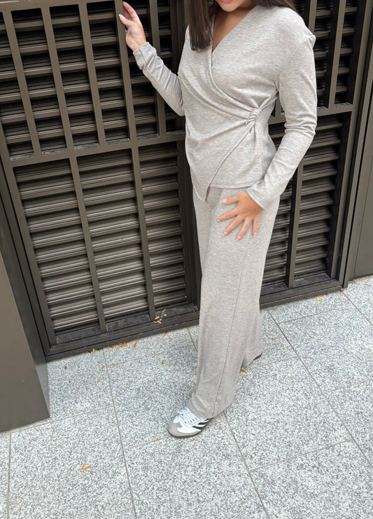 Ensemble confort beige Haut Boucle dorée & Pantalon