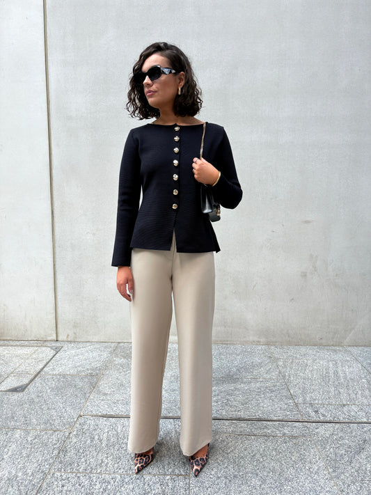 Cardigan noir coupe empire boutons dorés