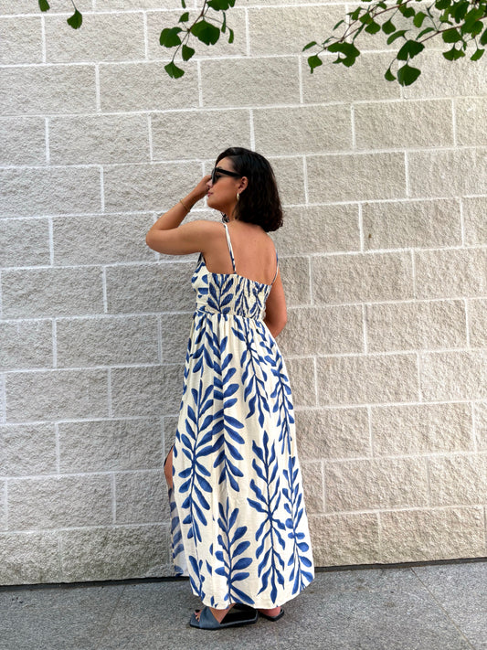 Robe longue imprimé feuille crème et bleu