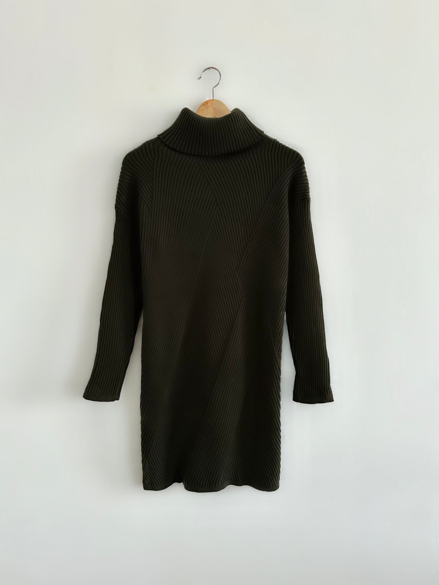 Robe Pull Côtelée Col Roulé Kaki
