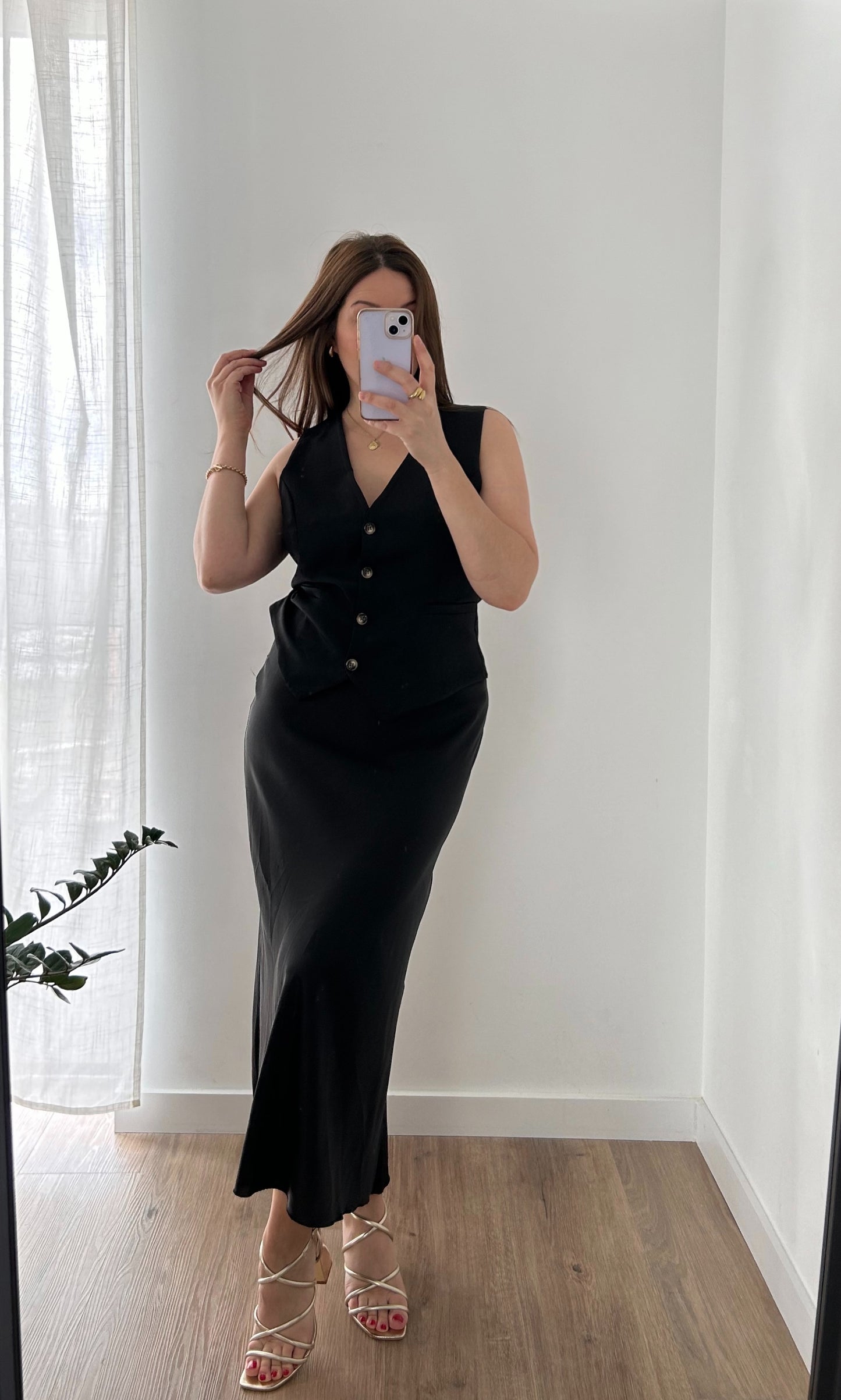 La Jupe Longue Satinée Noire