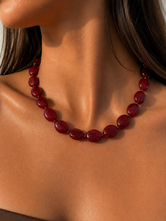 Collier de perles bordeaux