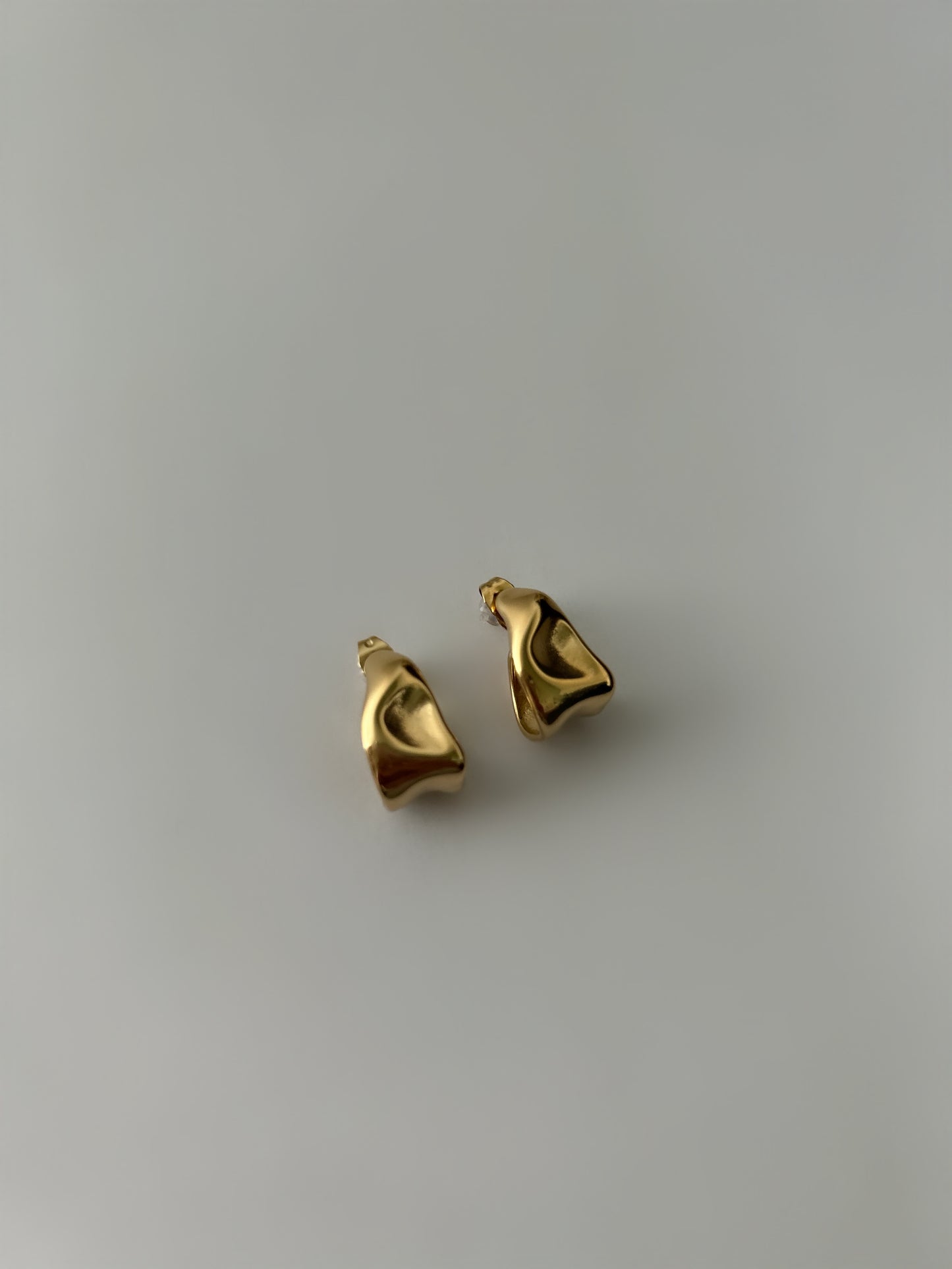 The Calie Earrings 