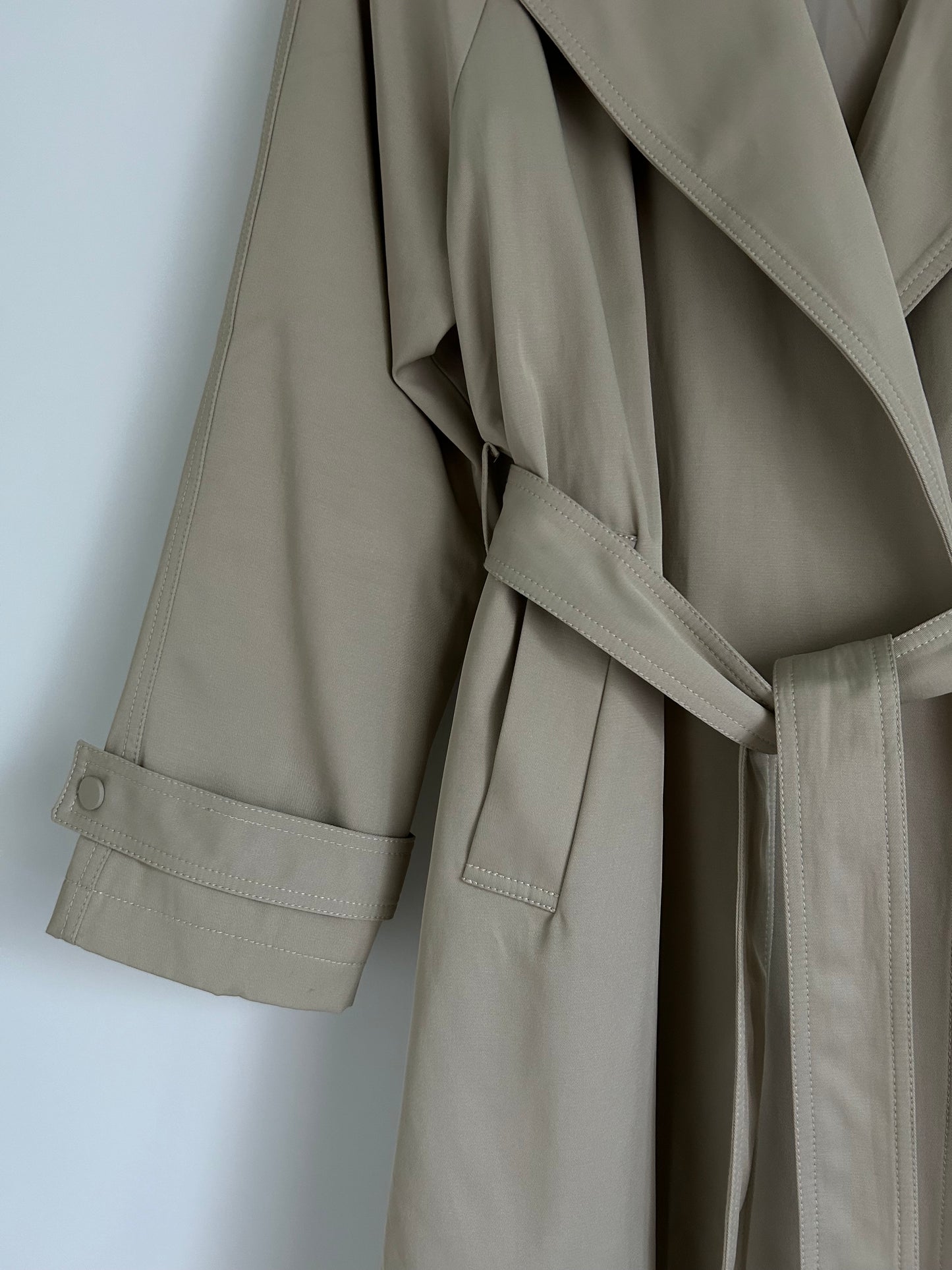 Trench coat Beige