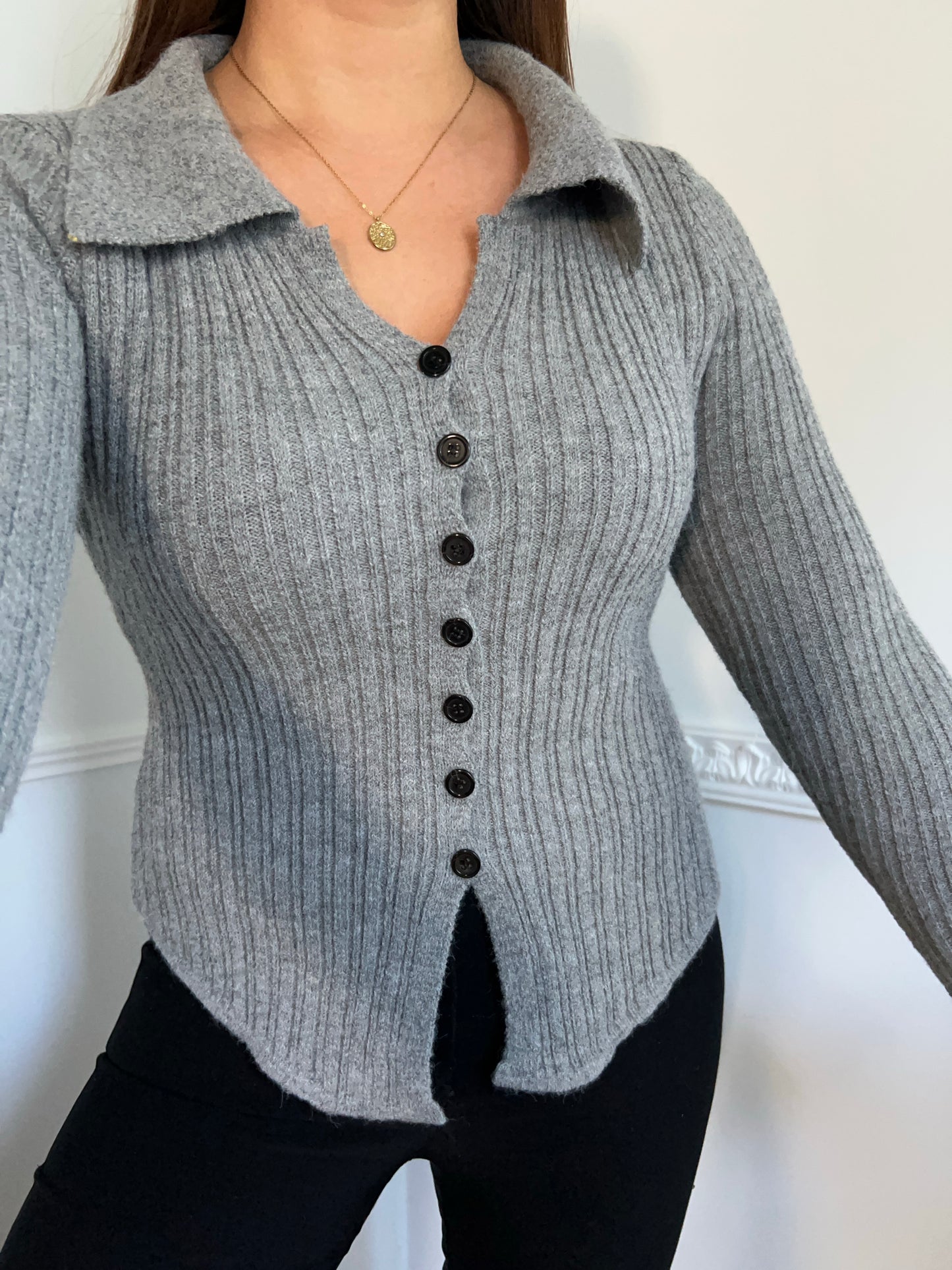 Cardigan Gris Côtelé Col Chemise