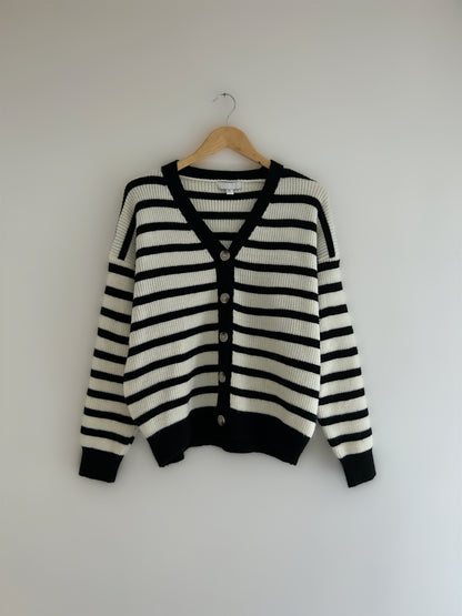  The White and Black Striped V-Neck Cardigan