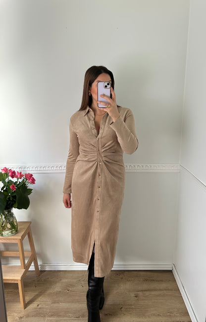 La Robe Longue Beige Suède