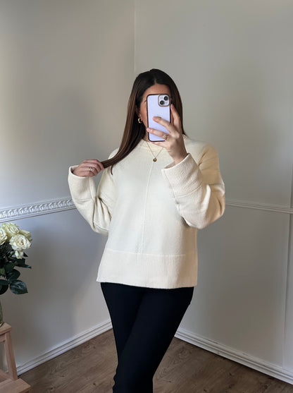 Pull Épais Crème Liseré Blanc