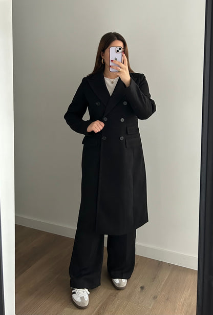 Manteau long noir cintré