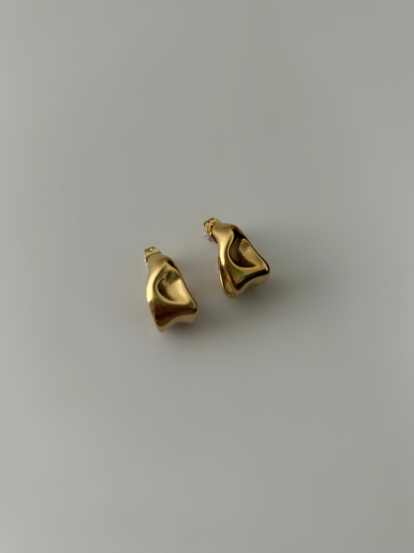 The Calie Earrings 