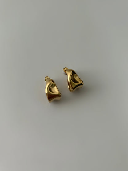 The Calie Earrings 