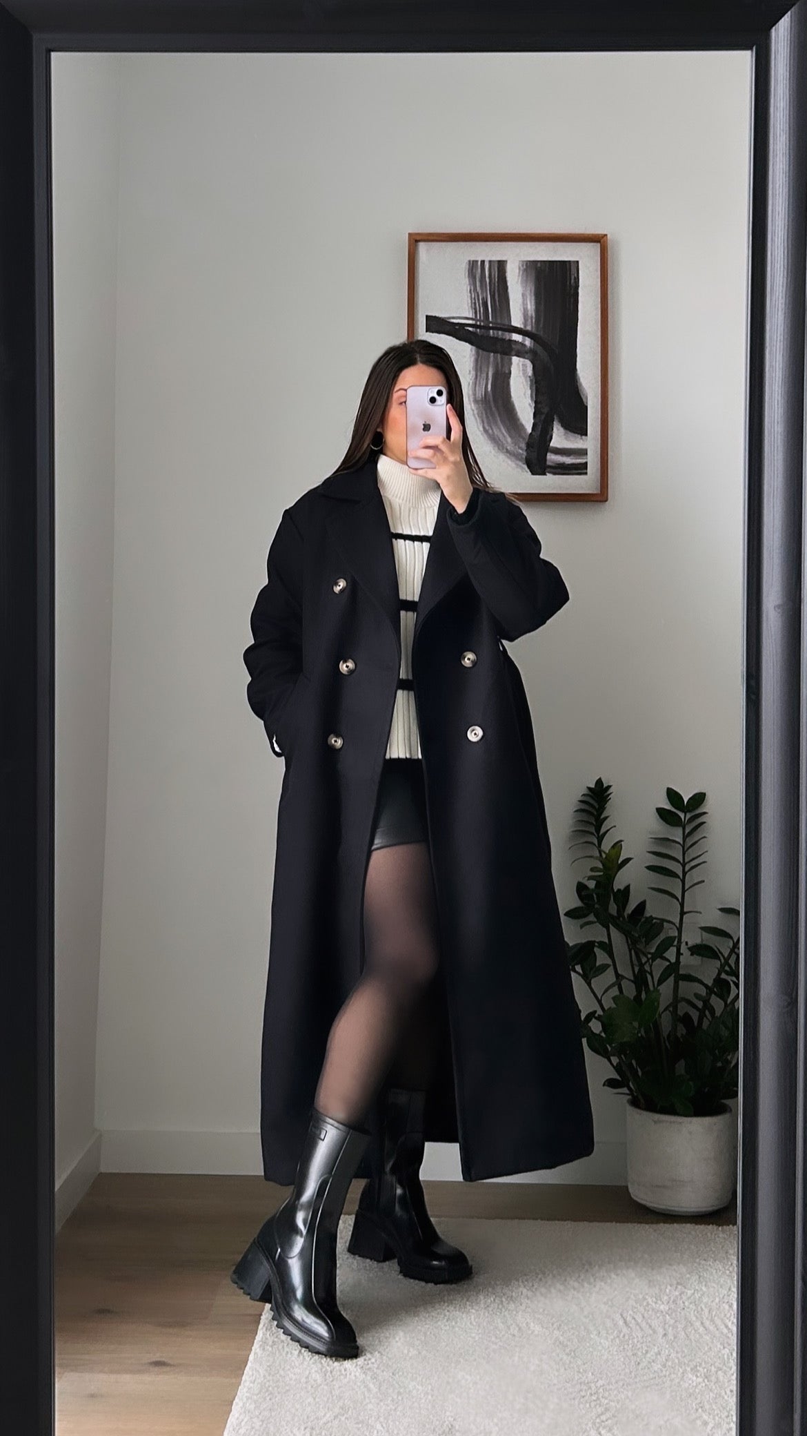 Le Manteau Long Ceinturé Noir