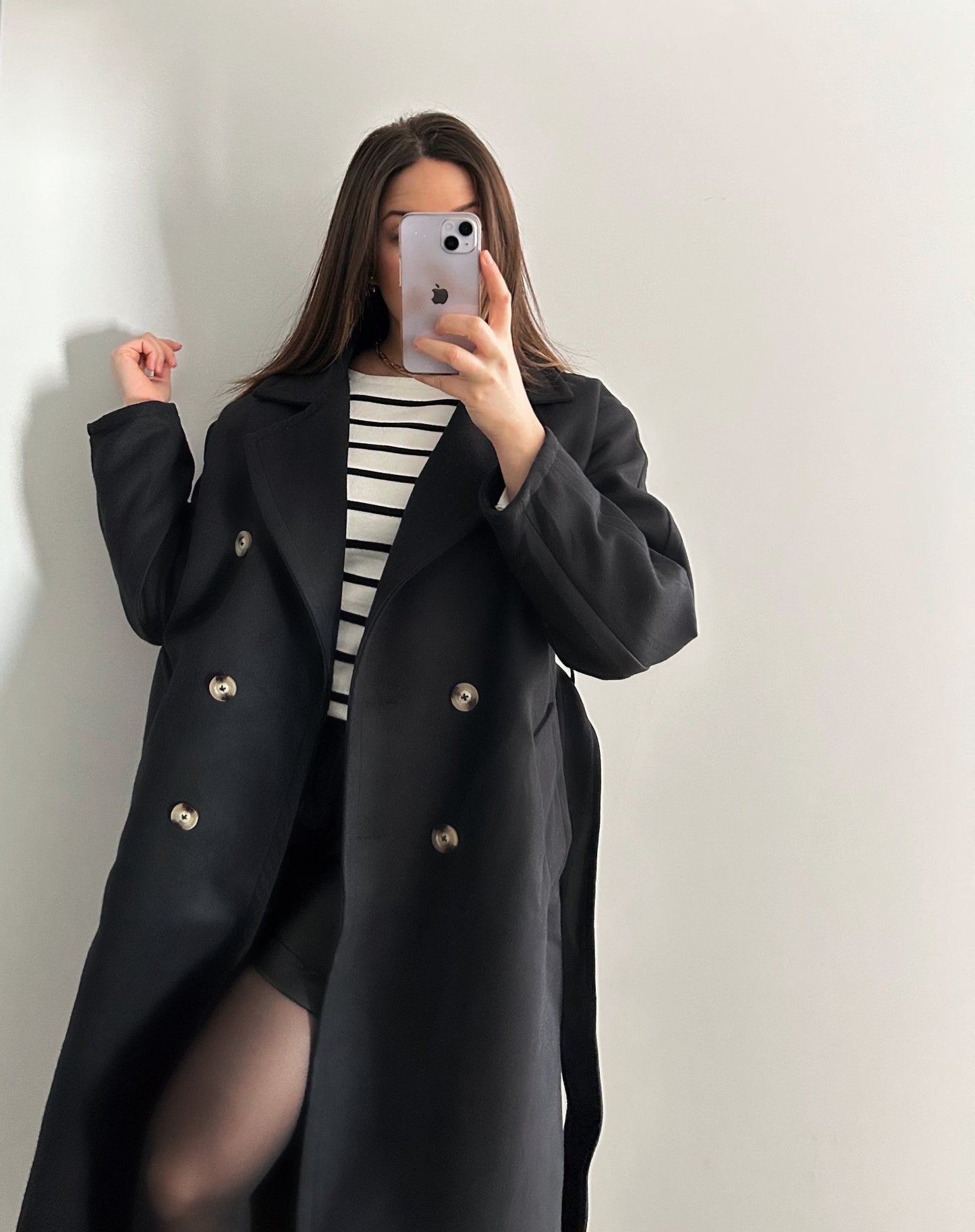 Le Manteau Long Ceinturé Noir