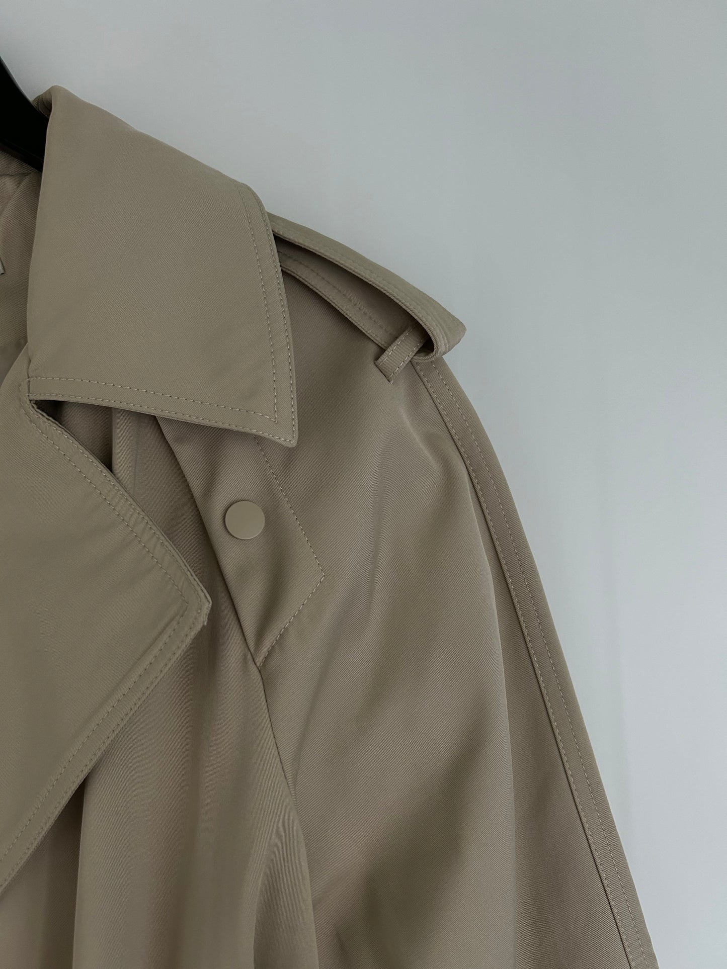 Trench coat Beige