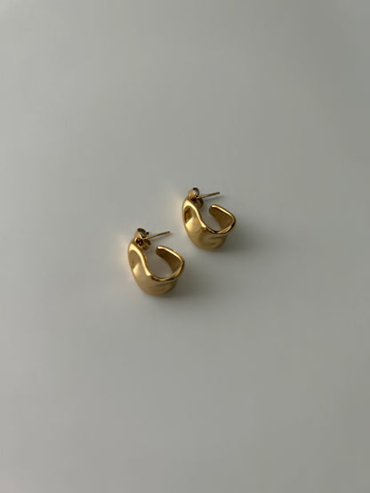 The Calie Earrings 