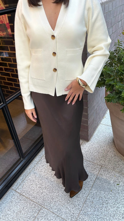 Cardigan cintré en laine col V écru