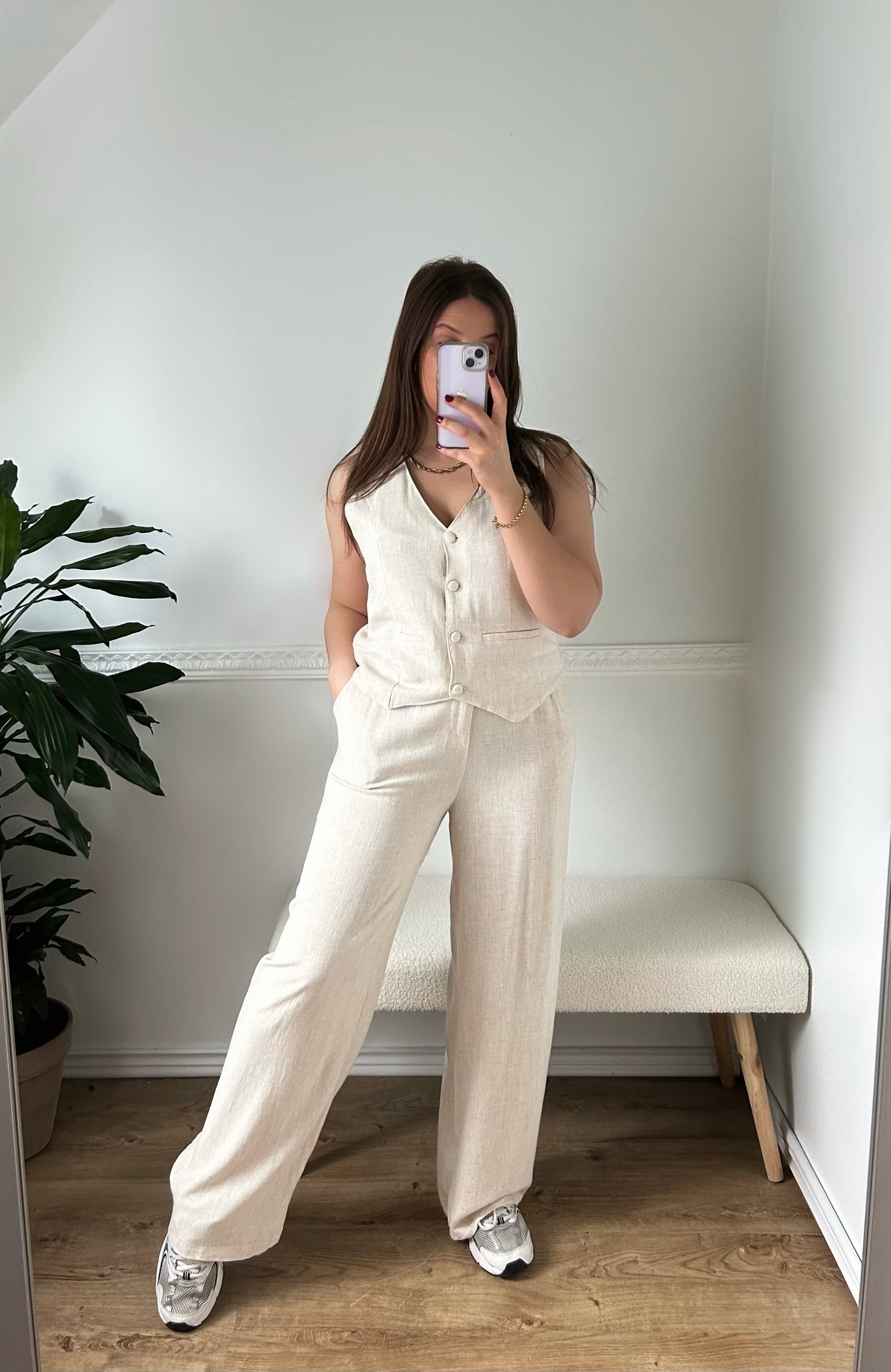 L’ensemble Veston et Pantalon Fluide en Lin Beige