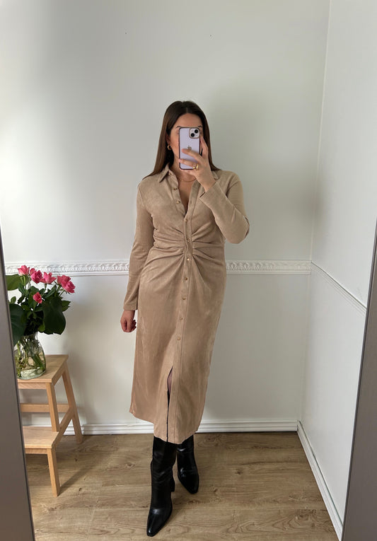 La Robe Longue Beige Suède