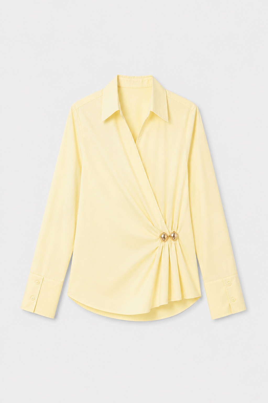 Chemise en coton jaune pale croisée à boutons dorés