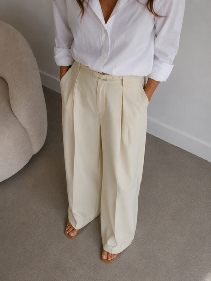 Pantalon large jaune pâle avec ceinture