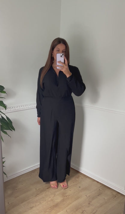 Ensemble pantalon et chemise longue plissée noir