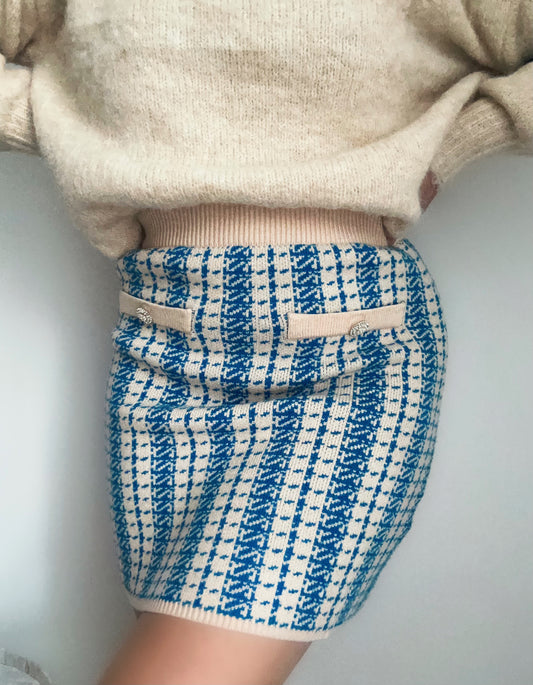 Blue and cream houndstooth knit skirt